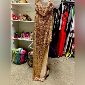 Gold long dress with sequins